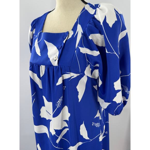 1970s Hilo Hattie Vintage Hawaiian Dress Blue White Muumuu Long Maxi S M - Picture 3 of 11